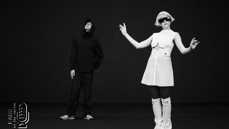 FANS DE AURORA, LES PRESENTAMOS TOMORA SU NUEVO PROYECTO