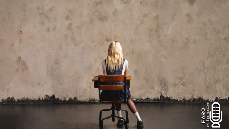 THE PRETTY RECKLESS ESTRENARÁ DEAR GOD